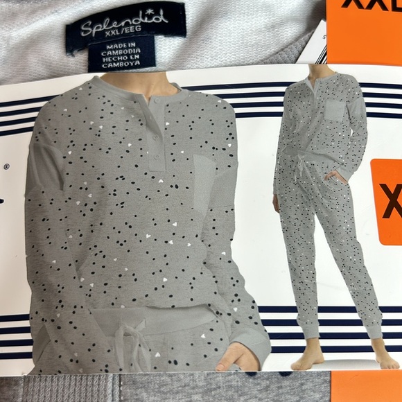 Splendid 2 Piece Pajama Set Loungewear gray pika heart  Joggers Crew. SZ XXL.NWT - Picture 2 of 8